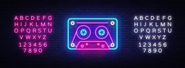 Cassetts kayıt cihazı neon işareti vektör için. Retro müzik tasarım şablonu neon tabela, Retro tarzı 80-90s, kutlama ışık afiş, kayıt cihazı, her gece parlak reklam. Metin neon işareti düzenleme