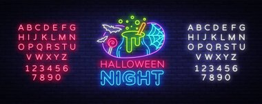 Cadılar Bayramı neon işareti vektör. Halloween gece tasarım şablonu ve web afiş, poster, tebrik kartı, yeni yıl eğlencesi daveti, ışık afiş için. İzole illüstrasyon. Metin neon işareti düzenleme