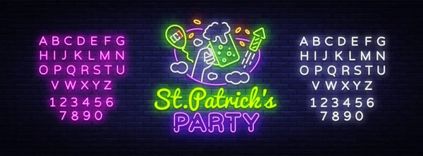 St. Patricks Party vetor modelo de design. Cartão de saudação St. Patrick, banner Light, estilo neon, publicidade brilhante noite. Ilustração vetorial. Edição de texto sinal de néon —  Vetores de Stock