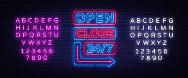 Açık yakın neon işaret vektör. Neon tabela tasarım şablonu, ışık afiş, gece tabela, her gece parlak reklam, ışık yazıt. Vektör çizim. Metin neon işareti düzenleme