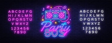 80s Parti Neon İşaret Vektör. Geri 80s neon tasarım şablonu, modern trend tasarım, gece tabelası, gece parlak reklam, ışık afiş, ışık sanat. Vektör. Metin neon işaretini düzenleme