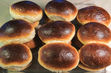 ev yapımı pişmiş ekmek rulo