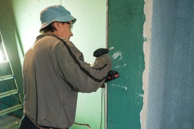 çalışan bir ülkede evde onarım yapma