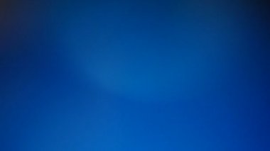 Ultra yüksek gerçek objektif flare.4k Uhd animasyon ile koyu arka plan üzerinde ışık sızıntısı 