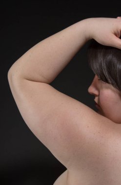 Stüdyoda Büyük Kadın