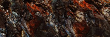 Sonbahar trendi yanmış odun. Yanmış ahşap rengi. Sonbahar tarzı. Kaya dokusu. Jeodezi ve jeoloji. Yanmış ahşap renkli mineraller.