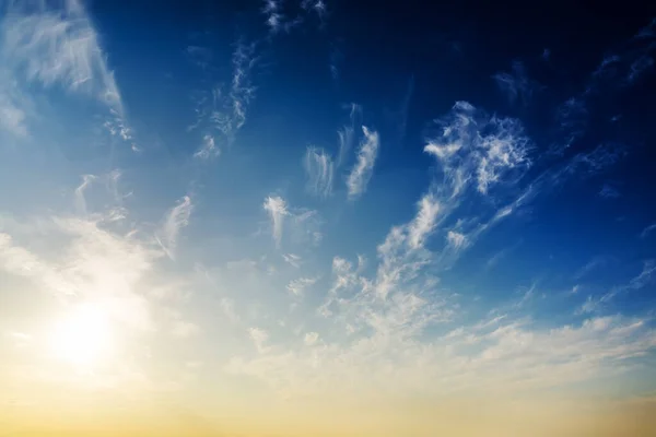 Céu Azul Profundo Pôr Sol — Fotografia de Stock