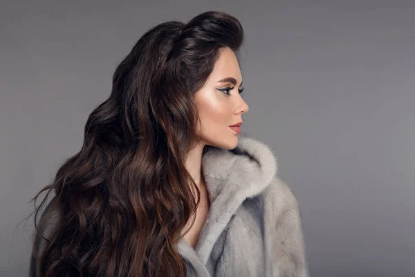 Profile Portrait Beautiful Woman Hood Mink Fur Coat Isolated Gray — Stock Photo, Image