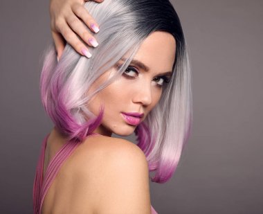 Kız Portresi Ombre bob kısa saç modeli. Güzel saç rengi
