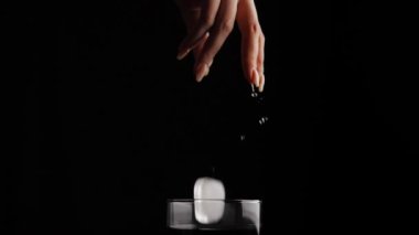 Alkol cam buz ekleme