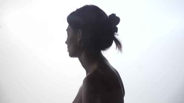 Silhouette de femme — Video