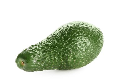 Beyaz arkaplanda olgun avokado