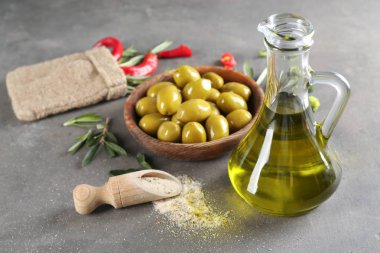 Taze zeytin yağı tablo ile kompozisyon