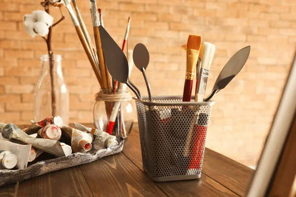 Paints Tools Wooden Table Artist Workshop — Stock Photo, Image