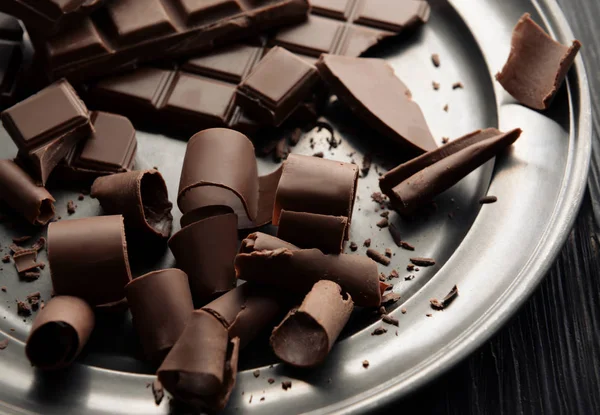 Plate Chocolate Curls Table Closeup — Stock Photo, Image