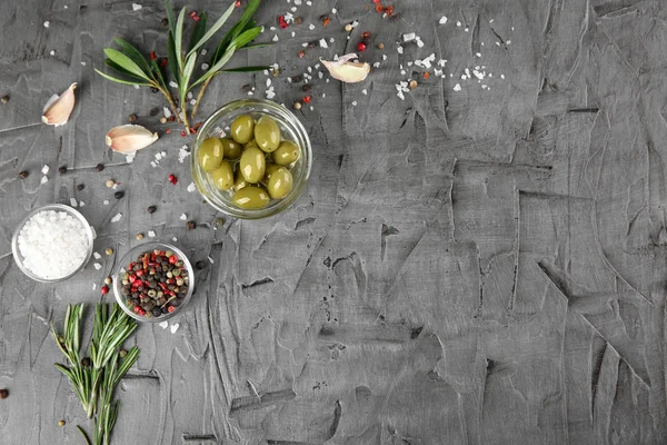 Composition Canned Olives Textured Table — Stock Photo, Image