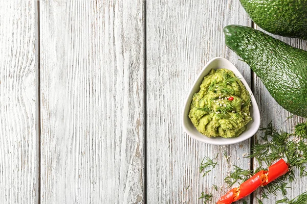 Composition Tasty Guacamole Wooden Background — Stock Photo, Image