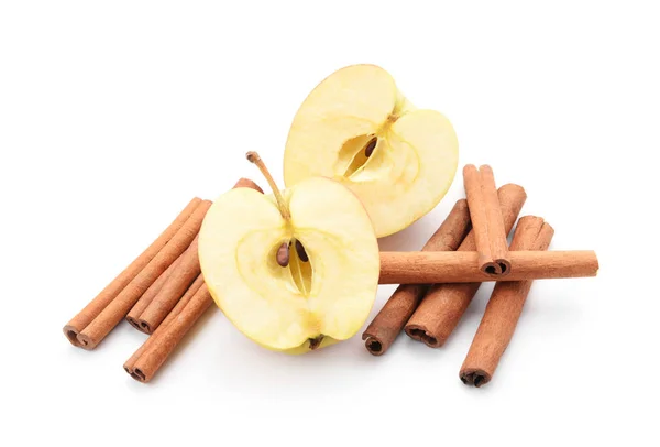 Halves Fresh Apple Cinnamon Sticks White Background — Stock Photo, Image