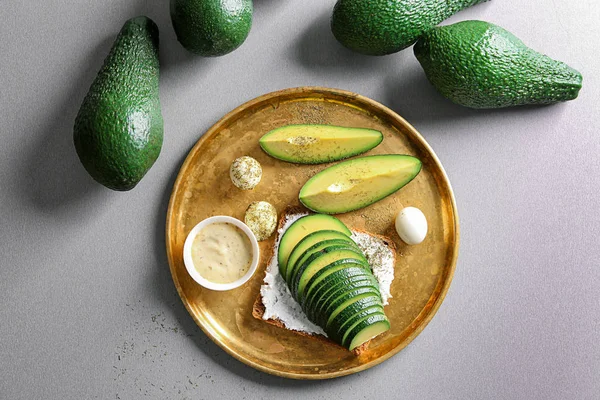 Delicious Toast Avocado Sauce Metal Tray — Stock Photo, Image