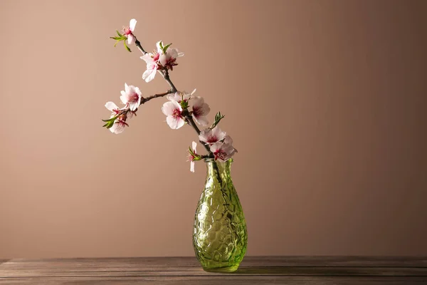 Vase Beautiful Blossoming Branch Table Color Background — Stock Photo, Image