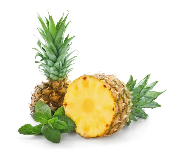 Delicious Pineapples Mint White Background — Stock Photo, Image