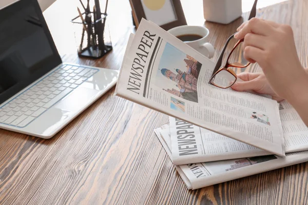 Young Woman Reading Newspaper Table Indoors — Stock Photo, Image