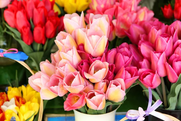 Beautiful Bouquets Tulips Flower Shop — Stock Photo, Image
