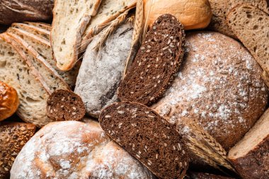 Çeşitli taze lezzetli ekmek