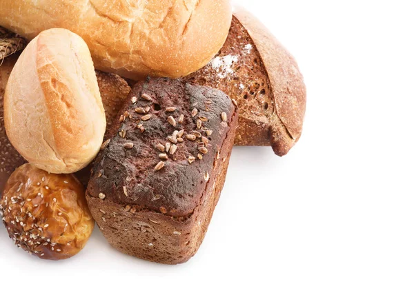 Разнообразие Свежих Вкусный Хлеб Белом Фоне — стоковое фото