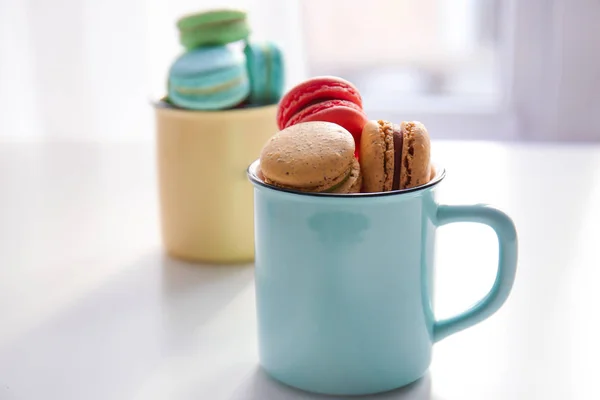 Metal Cup Tasty Colorful Macarons White Table — Stock Photo, Image