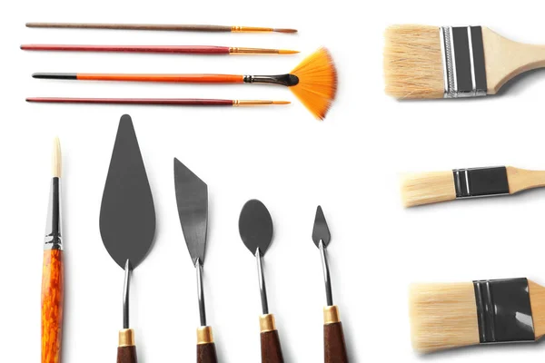Målningsverktyg För Professionell Konstnär Vit Bakgrund — Stockfoto