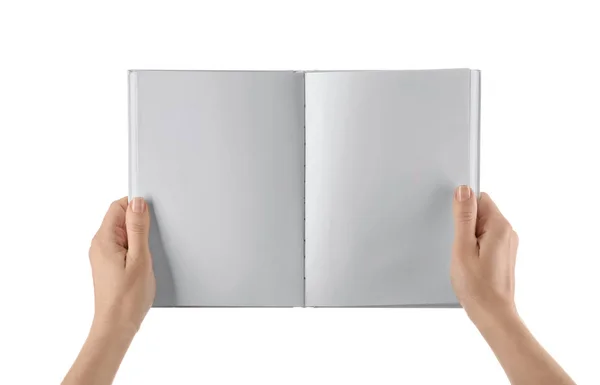 Manos Femeninas Sosteniendo Libro Con Páginas Blanco Sobre Fondo Blanco —  Fotos de Stock