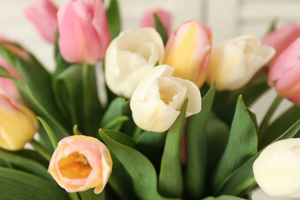 Piękny Bukiet Tulipanów Zbliżenie — Zdjęcie stockowe