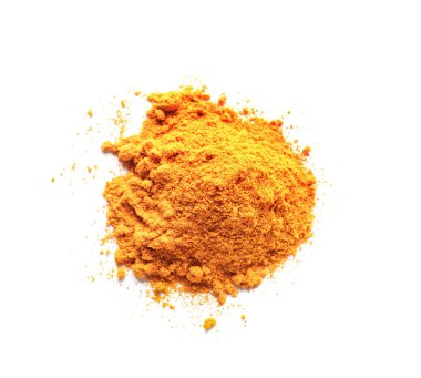 Beyaz arkaplanda zerdeçal tozu