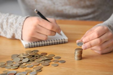 Adam onun tasarruf masada sayma