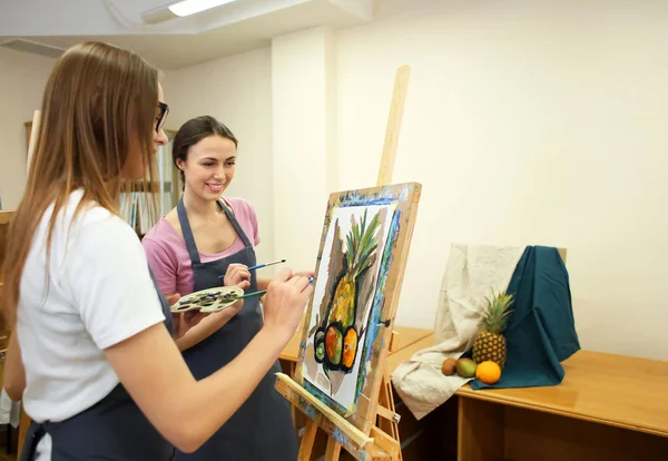 Art Students Painting Workshop — Stock Photo, Image