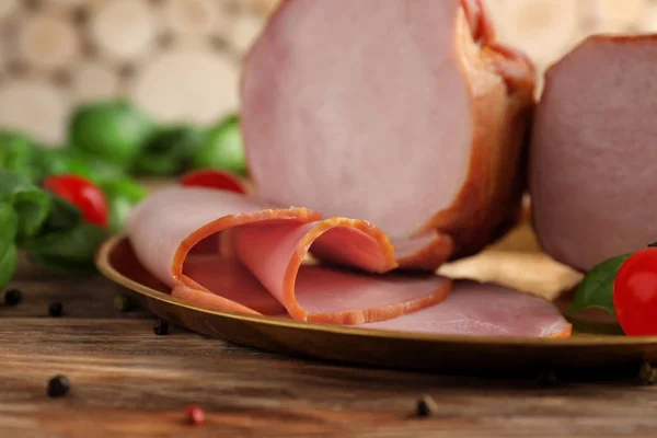 Delicious Gesneden Ham Plaat Close — Stockfoto