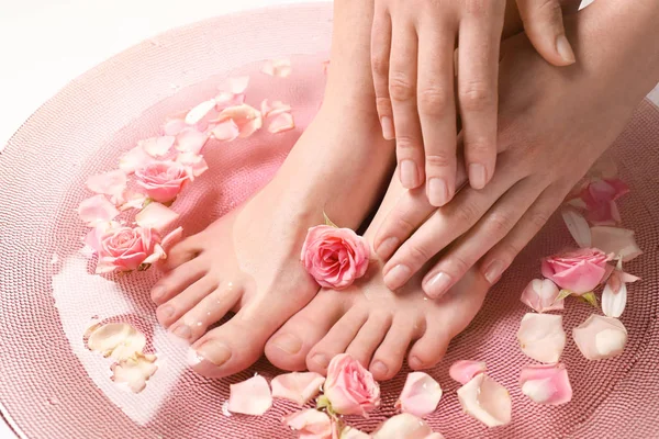 Jovem Mulher Tratamento Pedicure Spa Salão Beleza Close — Fotografia de Stock