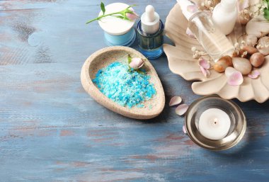 Renk ahşap arka plan güzel spa kompozisyonu