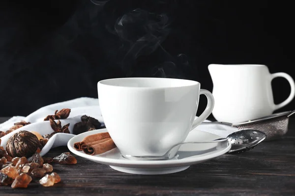 Cup Aromatic Tea Table Dark Background — Stock Photo, Image