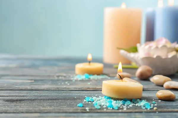 Candle Pebbles Sea Salt Spa Treatments Wooden Table — Stock Photo, Image