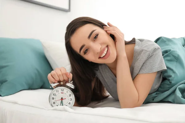 Young Woman Alarm Clock Bed Morning — Stock Photo, Image