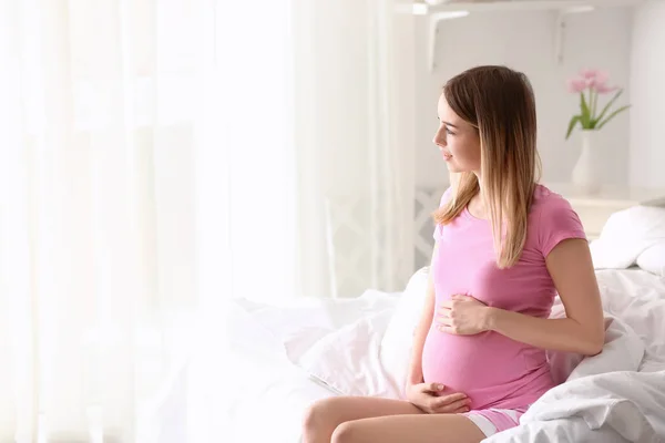 Morning Beautiful Young Pregnant Woman Bedroom — Stock Photo, Image