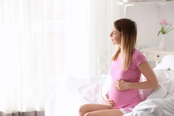 Morning Beautiful Young Pregnant Woman Bedroom — Stock Photo, Image