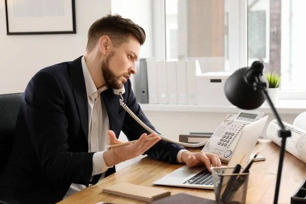 Businessman Talking Phone While Working Office — Stock Photo, Image