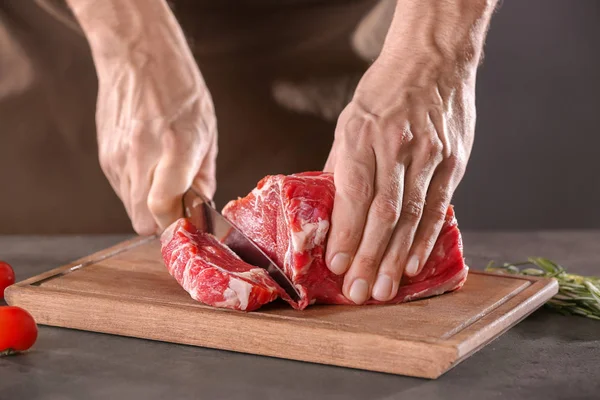 Man Cutting Fresh Raw Meat Wooden Board — Stock Photo, Image