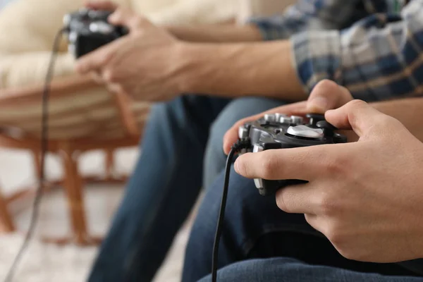 Young Men Playing Video Games Home Closeup — Stock Photo, Image