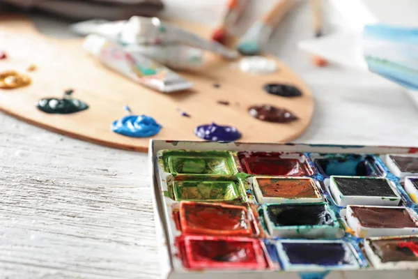 Watercolors Paint Palette Table — Stock Photo, Image