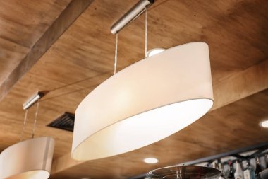 Kafe iç güzel lamba