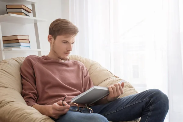 Young Man Reading Book Home — Stock Photo, Image